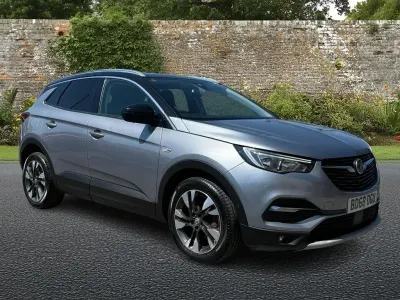 Used Vauxhall Grandland X Sport 130 HP (95 kW) 2018 Grey SUV