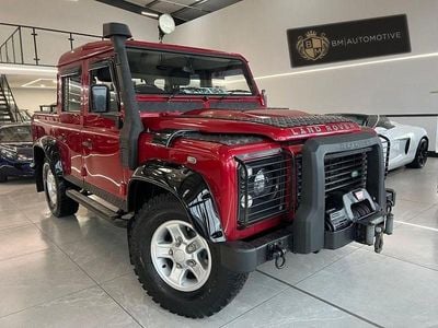 Used Land Rover Defender 122 HP (89 kW) 2012 Red Pickup