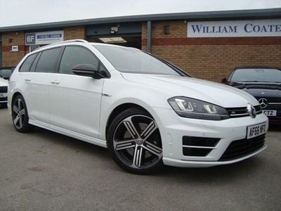 White Used 2016 VW Golf VII R Estate | £12,950 (Fair price)