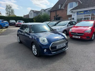 Used Mini Cooper 88 kW (120 HP) 2026 Blue Hatchback