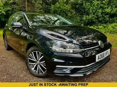 Second-hand VW Golf VII SE 150 CP (110 kW) 2018 Negru Hatchback