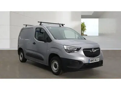 Używany Vauxhall Combo Edition 100 KM (73 kW) 2019 Szary Minivan