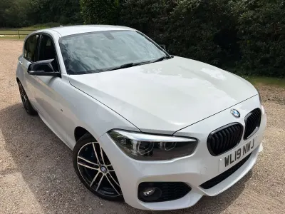 Used BMW 118 Efficient Dynamics 2019 White Hatchback