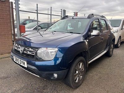 Used Dacia Duster Lauréate 110 HP (80 kW) 2015 Blue SUV