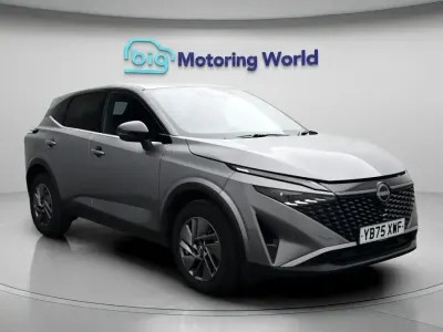 Used Nissan Qashqai Acenta Premium 158 HP (116 kW) 2025 Grey SUV