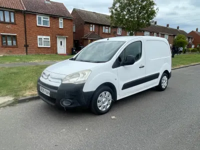 Used Citroën Berlingo 2009 White MPV