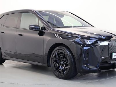 Usado BMW iX M Sport 300 kW (408 CV) 2025 Negro SUV