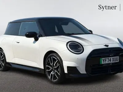 Used Mini Cooper Hatch 133 kW (181 HP) 2024 White Hatchback