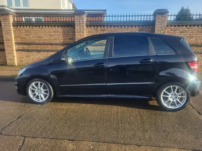 Used Mercedes B180