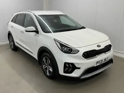 Used Kia Niro 141 HP (103 kW) 2021 White SUV