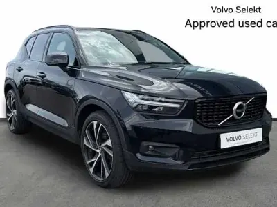 Usado Volvo XC40 R-Design Pro 247 CV (181 kW) 2020 Negro SUV