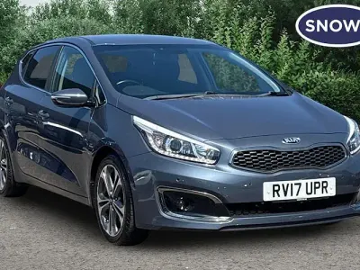 Used Kia Ceed 136 HP (100 kW) 2017 Blue Hatchback