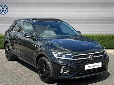 Usado VW T-Roc 150 HP (110 kW) 2025 SUV