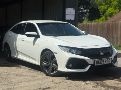 Used Honda Civic SR 126 HP (92 kW) 2020 White Hatchback