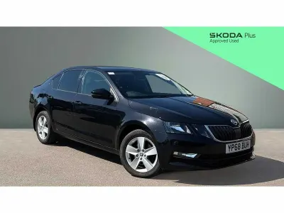 Begagnad Skoda Octavia SE 116 HK (85 kW) 2018 Svart Halvkombi