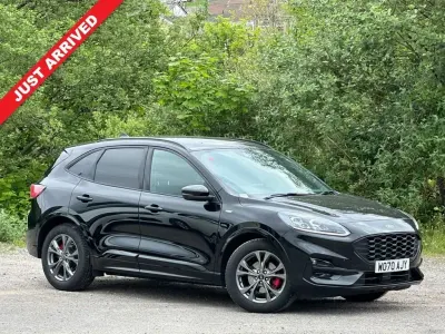 Używany Ford Kuga ST-Line 120 KM (88 kW) 2021 Czarny SUV