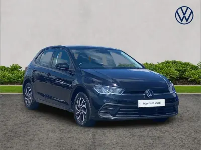Used VW Polo Life 95 HP (69 kW) 2024 Black Hatchback