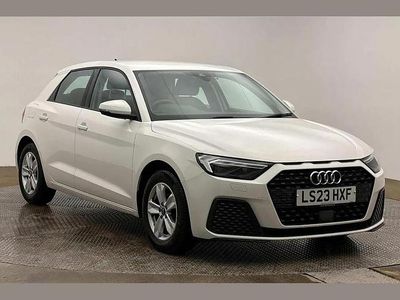 Usado Audi A1 Design 94 CV (69 kW) 2023 Blanco SUV