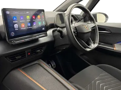 Usado Cupra Born 150 kW (204 HP) 2022 Cinzento Citadino