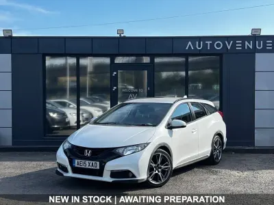 Used Honda Civic SE Plus 142 HP (104 kW) 2015 White Estate
