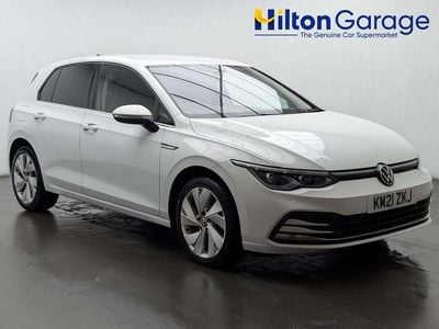 Used VW Golf VII Style 130 HP (95 kW) 2021 White Hatchback