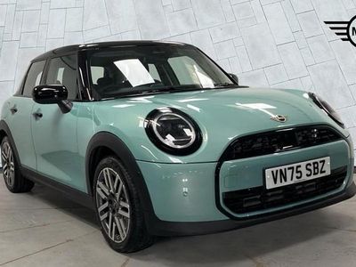 Used Mini Cooper Hatch 113 kW (154 HP) 2025 Green Hatchback