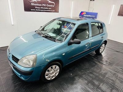 Used Renault Clio II Expression 98 HP (72 kW) 2005 Blue Hatchback