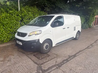 Käytetty Peugeot Expert