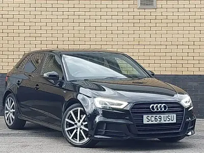 Używany Audi A3 Black Edition 150 KM (110 kW) 2019 Czarny Sedan/Limuzyna