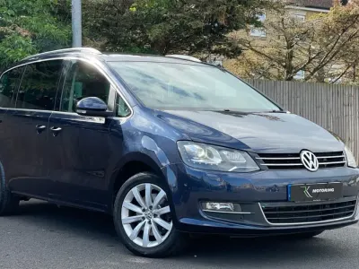 Begagnad VW Sharan S 150 HK (110 kW) 2013 Blå Minibuss