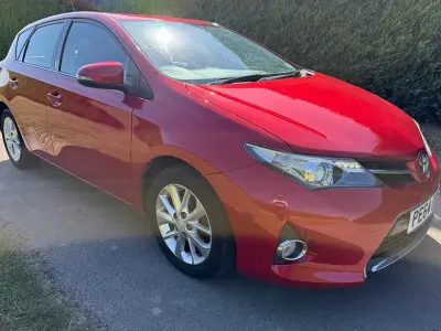Used Toyota Auris