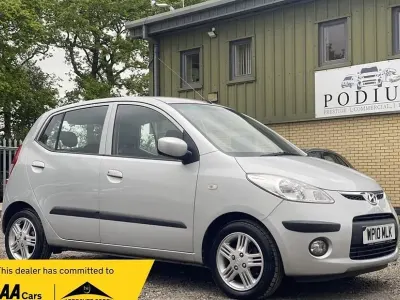 Używany Hyundai i10 Comfort 78 KM (57 kW) 2010 Srebrny Hatchback