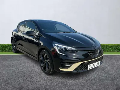 Gebraucht Renault Clio V Engineered 145 PS (106 kW) 2023 Schwarz Kleinwagen