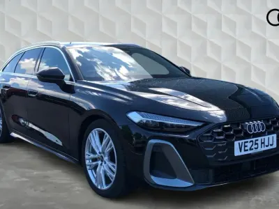 Begagnad Audi A5 S-Line 200 HK (147 kW) 2025 Svart Kombi