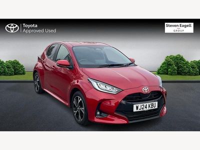 Used Toyota Yaris Hybrid Design 2024 Red Hatchback