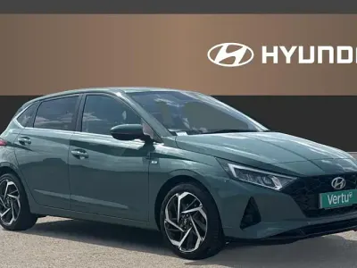 Used Hyundai i20 Premium 101 HP (74 kW) 2023 Green Hatchback