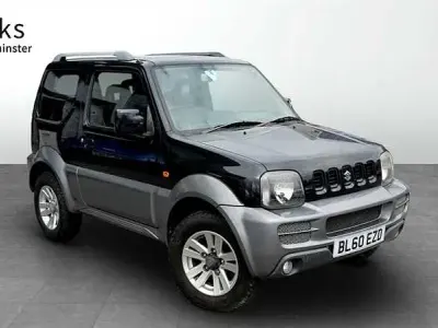 Usado Suzuki Jimny SZ4 85 CV (62 kW) 2011 Negro SUV