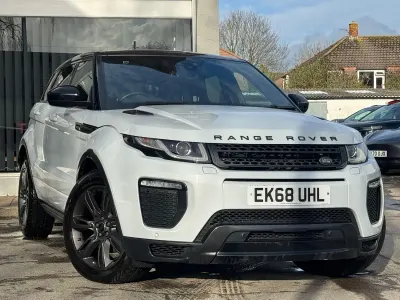 Used Land Rover Range Rover evoque Landmark 180 HP (132 kW) 2018 White Estate