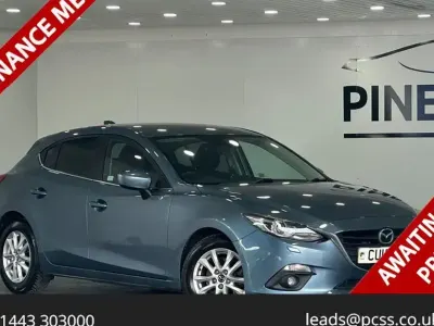 Used Mazda 3 120 HP (88 kW) 2015 Blue Hatchback