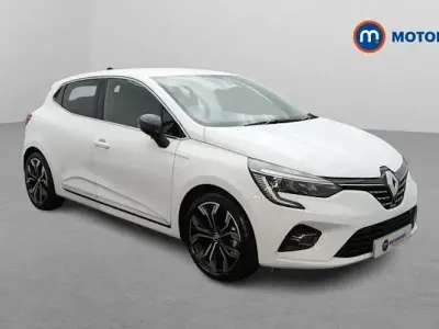 Used Renault Clio Techno 145 HP (106 kW) 2023 White Hatchback