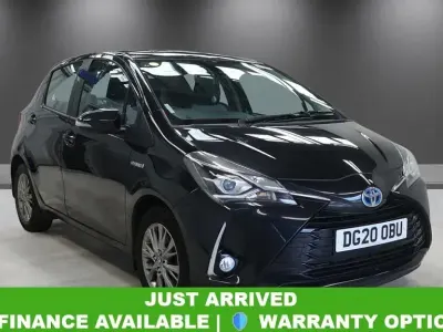 Used Toyota Yaris 100 HP (73 kW) 2020 Black Hatchback