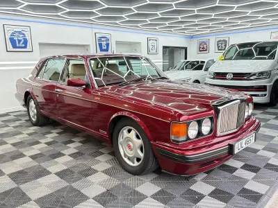 Used Bentley Turbo R 389 HP (286 kW) 1996 Red Sedan