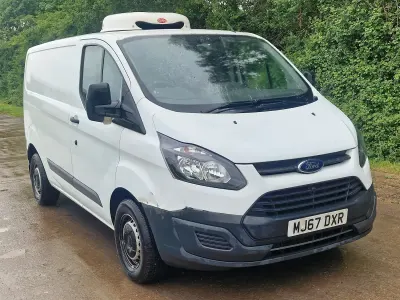 Used Ford Transit Custom 105 HP (77 kW) 2017 White Van
