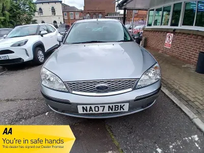 Used Ford Mondeo 145 HP (106 kW) 2007 Silver Hatchback