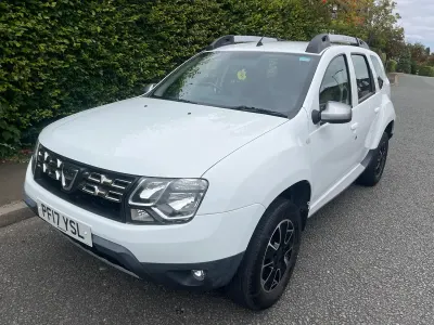 Used Dacia Duster Prestige 125 HP (91 kW) 2017 White SUV