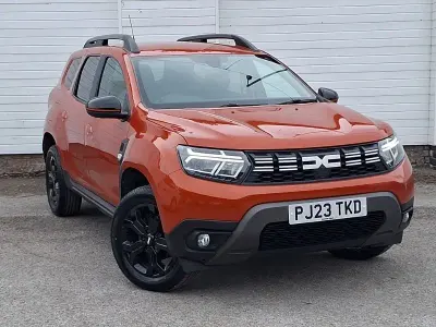 Begagnad Dacia Duster Extreme 129 HK (94 kW) 2023 Orange SUV