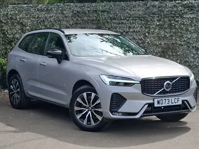 Used Volvo XC60 Plus 197 HP (144 kW) 2023 Silver SUV