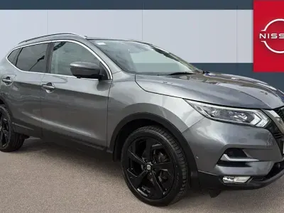 Used Nissan Qashqai Tekna 110 HP (80 kW) 2017 Grey SUV