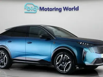 Used Peugeot e-3008 GT 156 kW (213 HP) 2025 Blue SUV