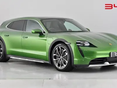 Used Porsche Taycan Turbo Cross Turismo Cross Turismo 500 kW (680 HP) 2023 Mamba green Estate
